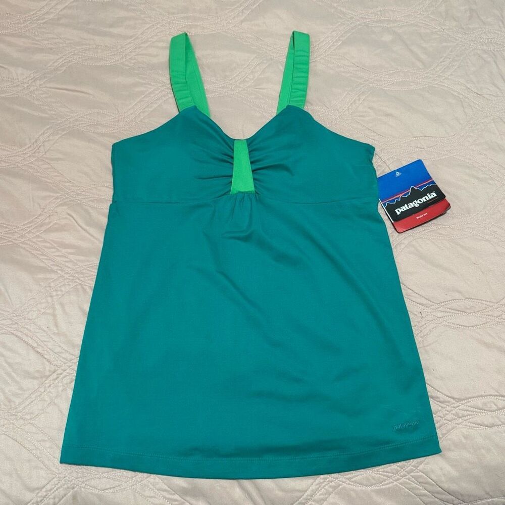 NWT Patagonia Slim Fit Activewear Tank Teal Turquoise L